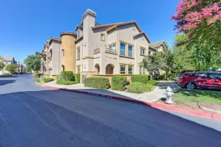 Photo #1: 225108061 Listing 