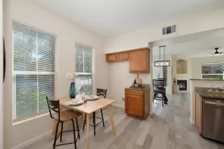 Photo #4: 225108061 Listing 