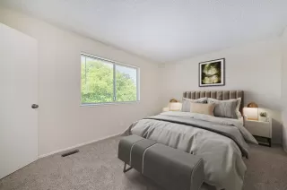 Photo #5: 225108330 Listing