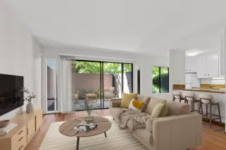 Photo #2: 225108552 Listing