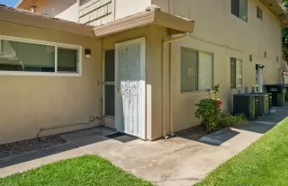 Photo #1: 225108951 Listing 