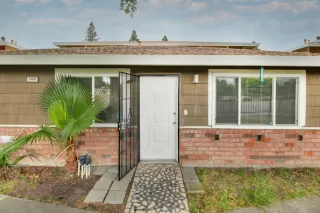 Photo #2: 225109199 Listing 