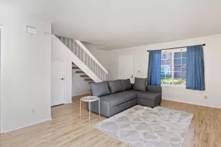 Photo #3: 225110769 Listing 