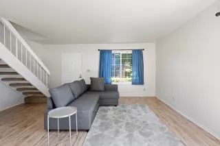 Photo #4: 225110769 Listing 