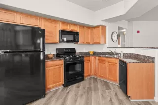 Photo #6: 225111715 Listing 