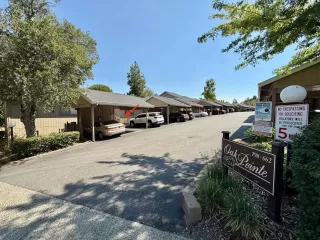 Photo #1: 225111911 Listing 