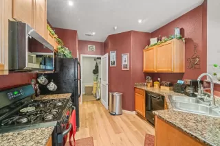 Photo #6: 225112480 Listing 