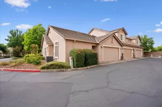 Photo #1: 225113046 Listing