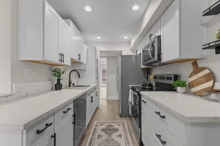 Photo #6: 225113484 Listing 