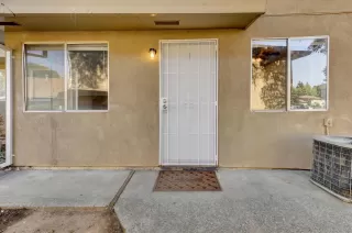 Photo #2: 225113620 Listing