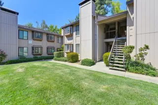 Photo #1: 225113854 Listing 