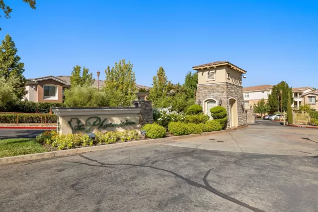 MLS: 225114299 Condo For Sale