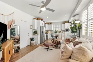 Photo #6: 225114457 Listing 