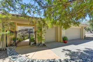 Photo #3: 225114862 Listing 