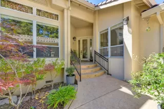 Photo #5: 225114862 Listing 