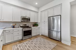 Photo #3: 225114875 Listing 