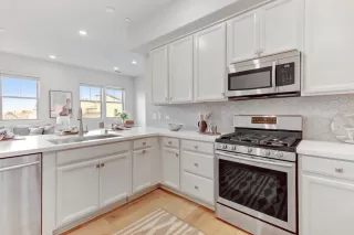 Photo #4: 225114875 Listing 