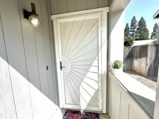 Photo #2: 225114918 Listing 