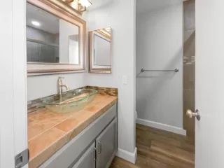 Photo #6: 225114964 Listing 
