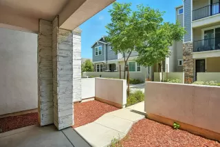 Photo #3: 225114985 Listing 