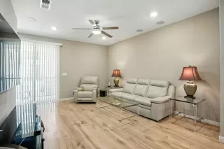 Photo #6: 225114985 Listing 
