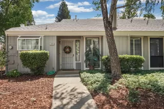 Photo #1: 225115321 Listing