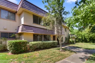 Photo #1: 225115717 Listing