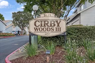 Photo #1: 225115762 Listing