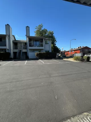 Photo #1: 225117556 Listing