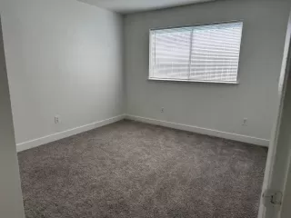 Photo #6: 225117556 Listing