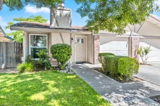 Photo #2: 225118751 Listing