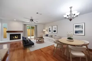 Photo #1: 225118822 Listing 