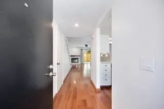 Photo #6: 225118822 Listing 