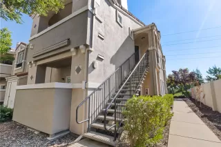 Photo #2: 225119054 Listing