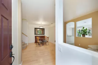 Photo #3: 225119193 Listing 