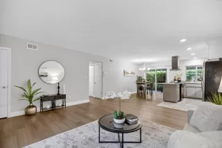 Photo #4: 225119474 Listing