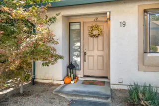 Photo #3: 225120060 Listing