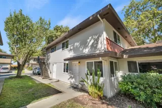 More Details about MLS # 225120743 : 2911 AUSTIN ST #2