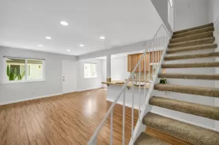 Photo #4: 225120743 Listing