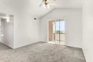 Photo #1: 225120871 Listing