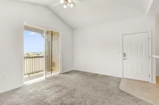 Photo #2: 225120871 Listing