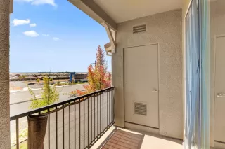 Photo #5: 225120871 Listing