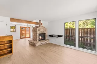 Photo #2: 225121099 Listing 