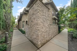 Photo #2: 225121575 Listing 