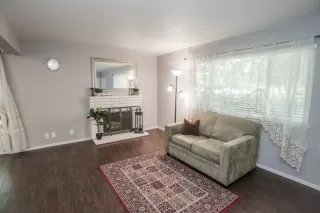 Photo #2: 225121721 Listing