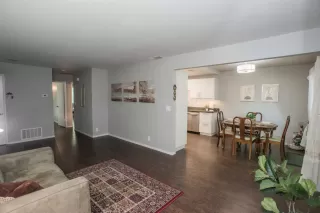 Photo #6: 225121721 Listing