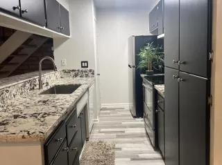 Photo #2: 225122011 Listing