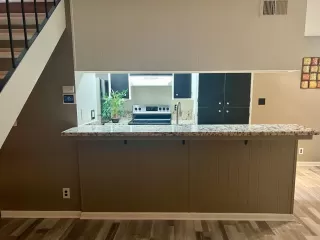 Photo #4: 225122011 Listing