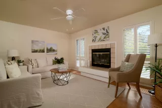 Photo #1: 225122289 Listing