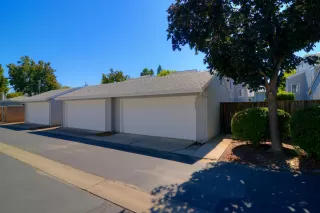 Photo #6: 225122289 Listing